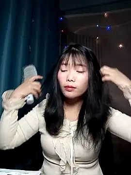 Girl-crazy1 online show from 13, 4, 2026