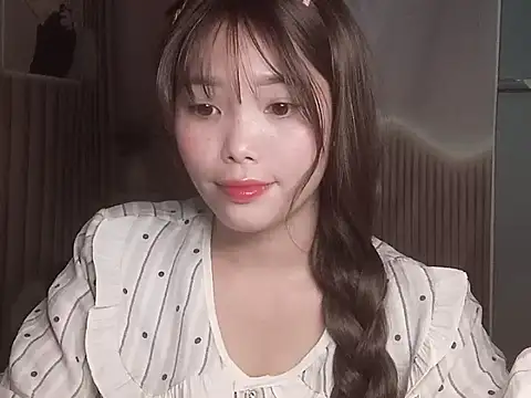 Girl-crazy1 online show from 24, 2, 2026