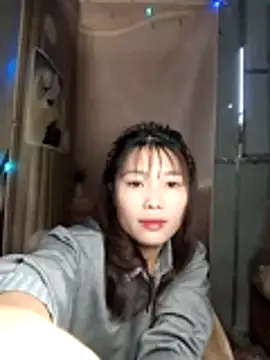 Girl-crazy1 online show from 8, 3, 2026