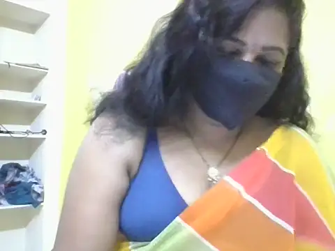 Snapshot of anu-reddyy chatting on 20, 6, 2026 anu-reddyy online show from 20, 6, 2026