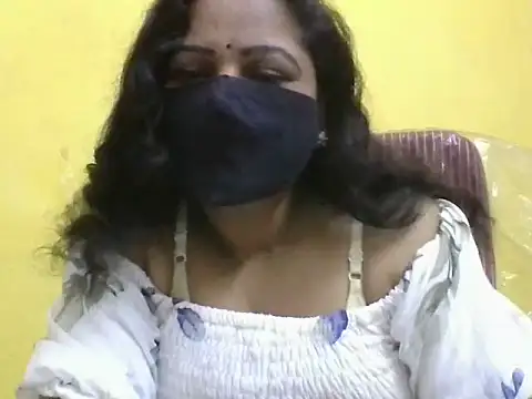 Snapshot of anu-reddyy chatting on 15, 7, 2026 anu-reddyy online show from 15, 7, 2026