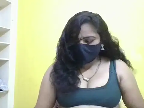 anu-reddyy online show from 17, 4, 2026