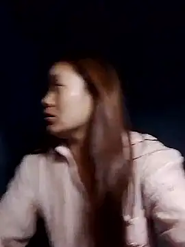 Snapshot of bany-lee chatting on 3, 5, 2026 bany-lee online show from 3, 5, 2026