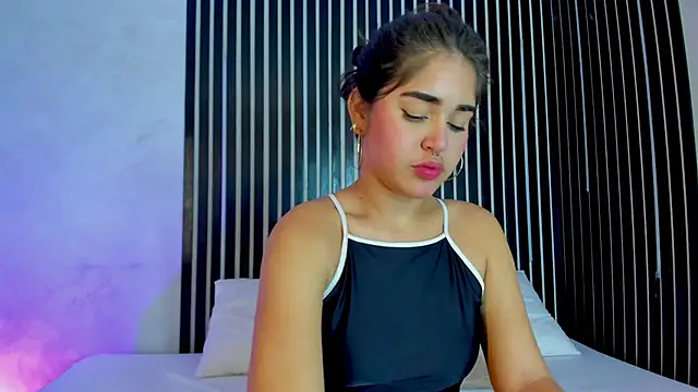 melodyphillips 2  online show from 27, 2, 2026