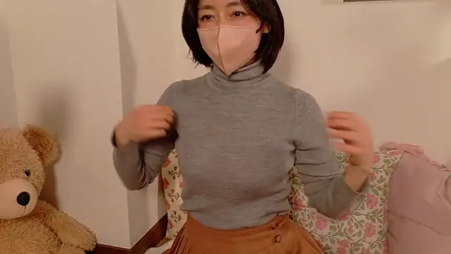 Mochi-Momo online show from 1, 3, 2026