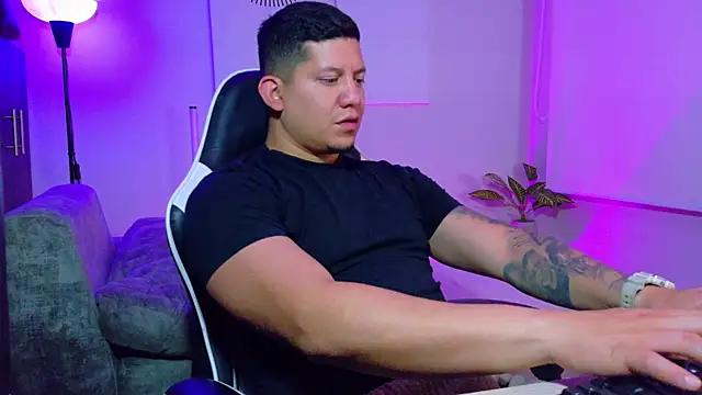  robertobaggioo online show from 1, 8, 2026