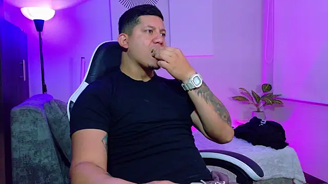  robertobaggioo online show from 24, 7, 2026