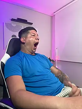  robertobaggioo online show from 11, 4, 2026