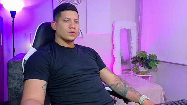  robertobaggioo online show from 8, 6, 2026
