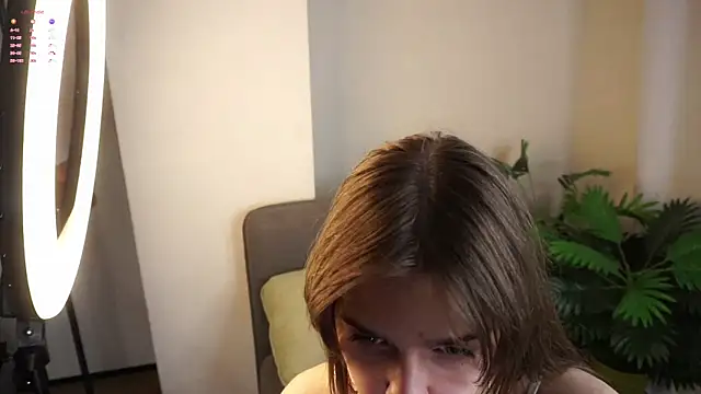 Snapshot of ClarineCasebolt chatting on 28, 4, 2026 ClarineCasebolt online show from 28, 4, 2026