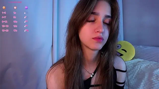 Snapshot of ClarineCasebolt chatting on 5, 7, 2026 ClarineCasebolt online show from 5, 7, 2026