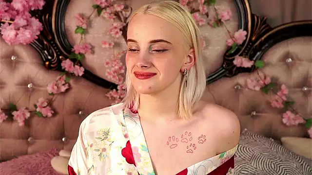 KirstinMcgeady online show from 25, 3, 2026