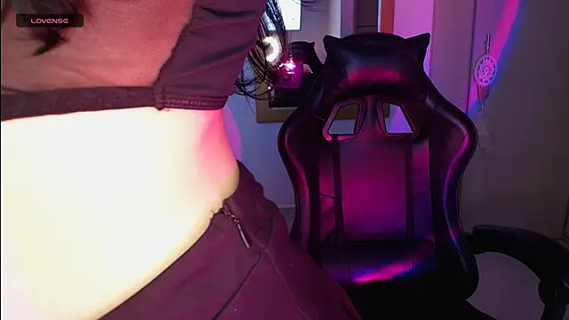 tana luux online show from 12, 5, 2026