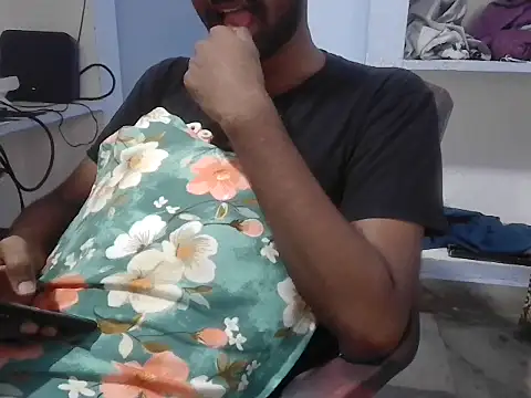 Tinku 1324 online show from 29, 3, 2026