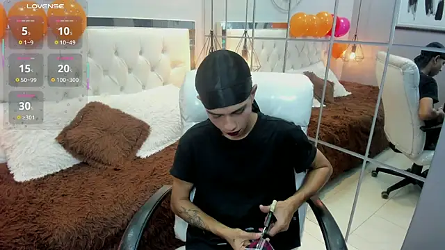 alexking 2 online show from 15, 2, 2026