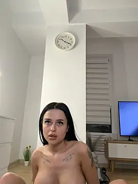 Katty Pery online show from 13, 2, 2026