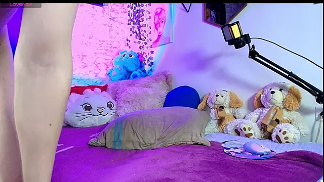 Yiyii online show from 6, 6, 2026