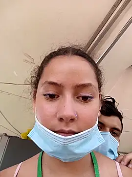 blakeandallisa online show from 2, 4, 2026