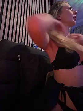 Snapshot of Lexi_Vee chatting on 13, 6, 2026 Lexi Vee online show from 13, 6, 2026
