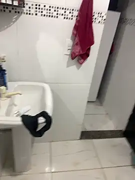 lopes22246 online show from 18, 2, 2026