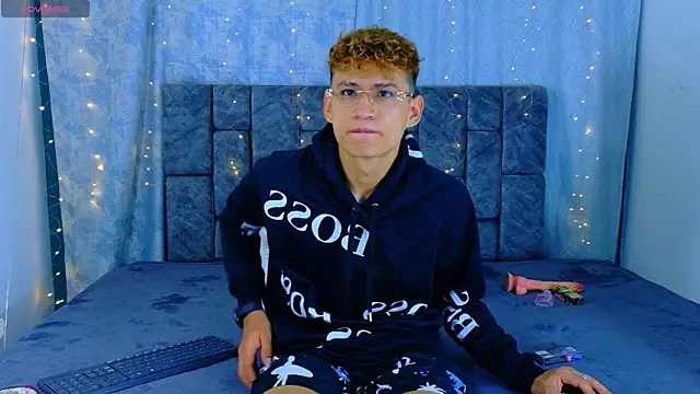 NicolasTorrez online show from 6, 5, 2026