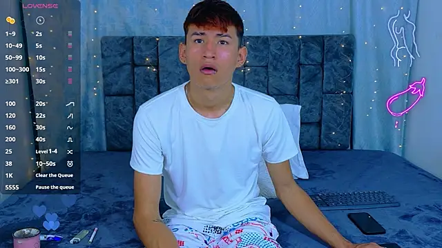 NicolasTorrez online show from 9, 4, 2026