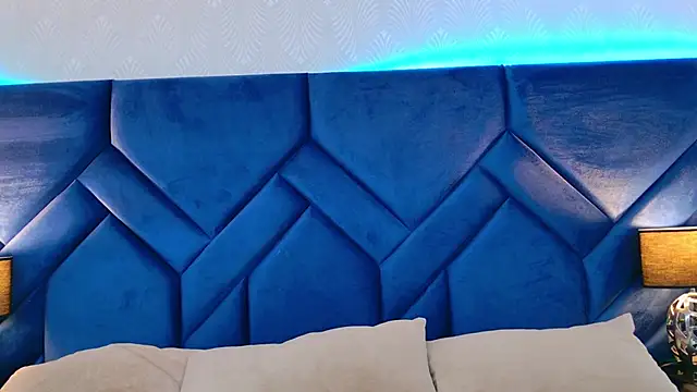 HollyOlson online show from 26, 3, 2026