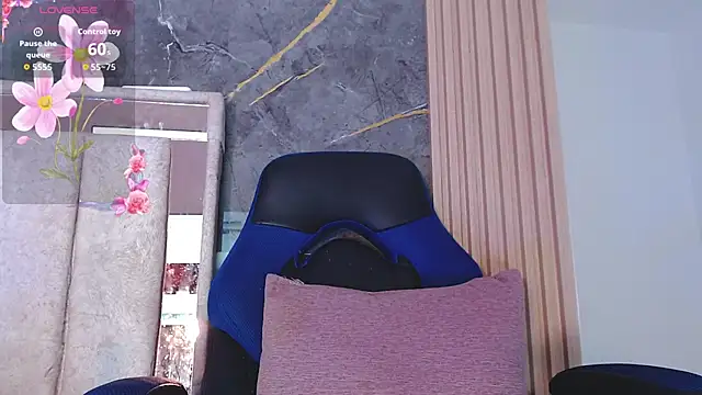 Hazumi Tsu online show from 18, 3, 2026