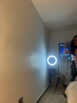 Exclusive Aurora online show from 4, 4, 2026