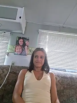 Snapshot of Lovemekd chatting on 2, 8, 2026 Lovemekd online show from 2, 8, 2026