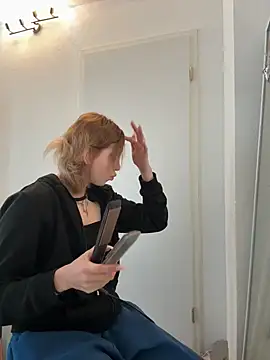 Milli-Kiss online show from 27, 3, 2026