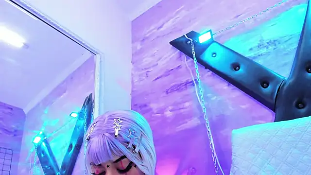 Snapshot of gaiia_uwu chatting on 30, 4, 2026 gaiia uwu online show from 30, 4, 2026