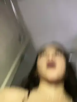 candy deluxe online show from 24, 4, 2026