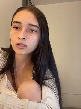 candy deluxe online show from 19, 2, 2026