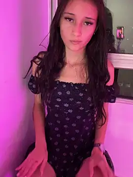 candy deluxe online show from 25, 4, 2026