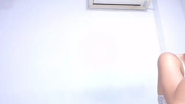 Angelina fiory online show from 7, 4, 2026