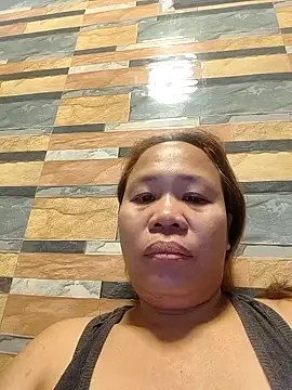 squirtshantal online show from 27, 10, 2025