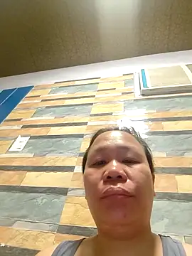 squirtshantal online show from 11, 4, 2026