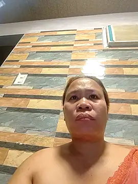 squirtshantal online show from 16, 10, 2025