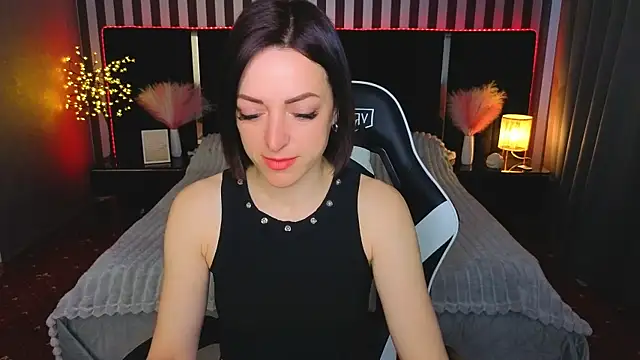 Daloras lin online show from 29, 4, 2026