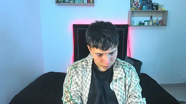 Jhony rayder online show from 4, 3, 2026