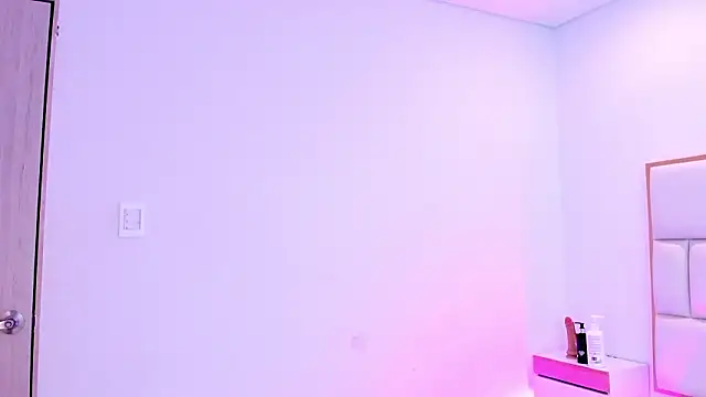 Violetta-foxx online show from 24, 2, 2026