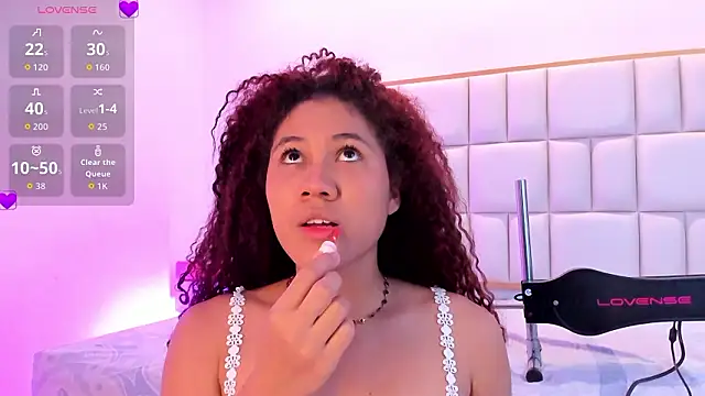 Violetta-foxx online show from 10, 3, 2026