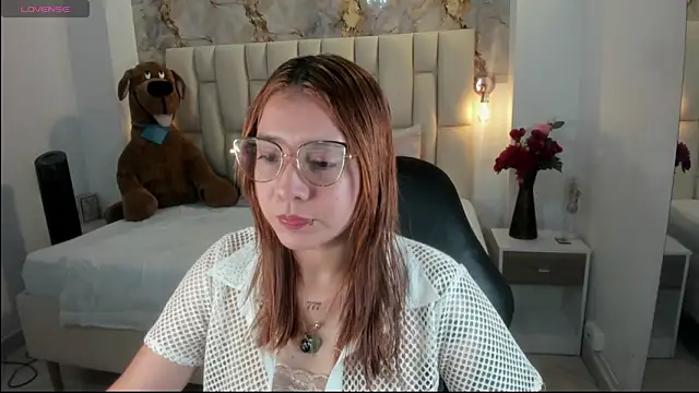 Snapshot of antonella_moon7 chatting on 2, 6, 2026 antonella moon7 online show from 2, 6, 2026