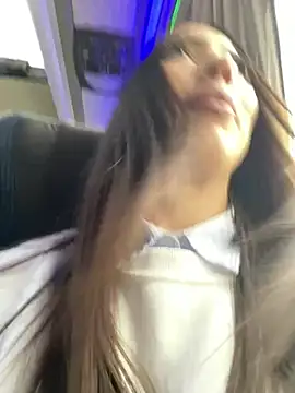 I amSis online show from 11, 4, 2026