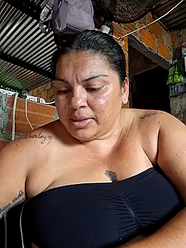 Juli Powl online show from 18, 4, 2026