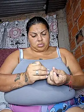 Juli Powl online show from 19, 3, 2026