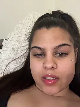 Vivike234 online show from 24, 2, 2026