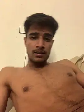 Snapshot of kaushikhotty chatting on 10, 5, 2026 kaushikhotty online show from 10, 5, 2026