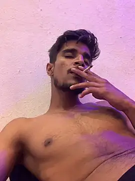 Snapshot of kaushikhotty chatting on 4, 5, 2026 kaushikhotty online show from 4, 5, 2026